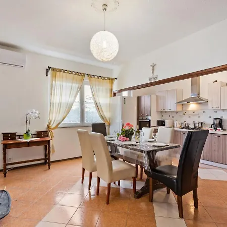 Apartament Lovely In Pako Tane With Private Swimming Pool *
